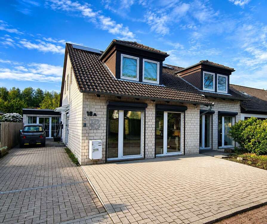 Thumbnail-Haus zum Kaufen in Hannover 650.000,00 € 174 m²