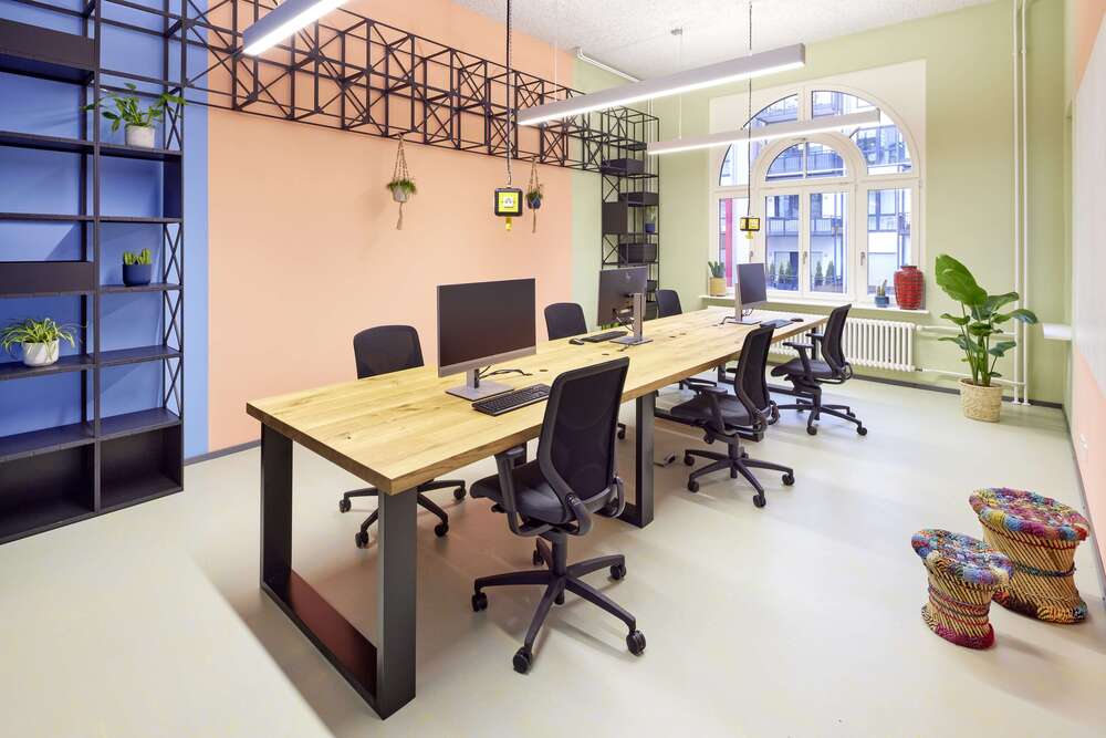 Thumbnail-Büro in Hannover 380,00 € 30.88 m²