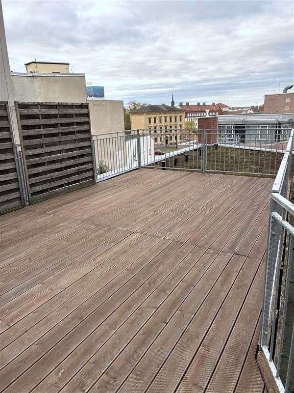 Thumbnail-Wohnung zum Mieten in Sachsen-Anhalt - Halle 734,00 € 89.51 m²