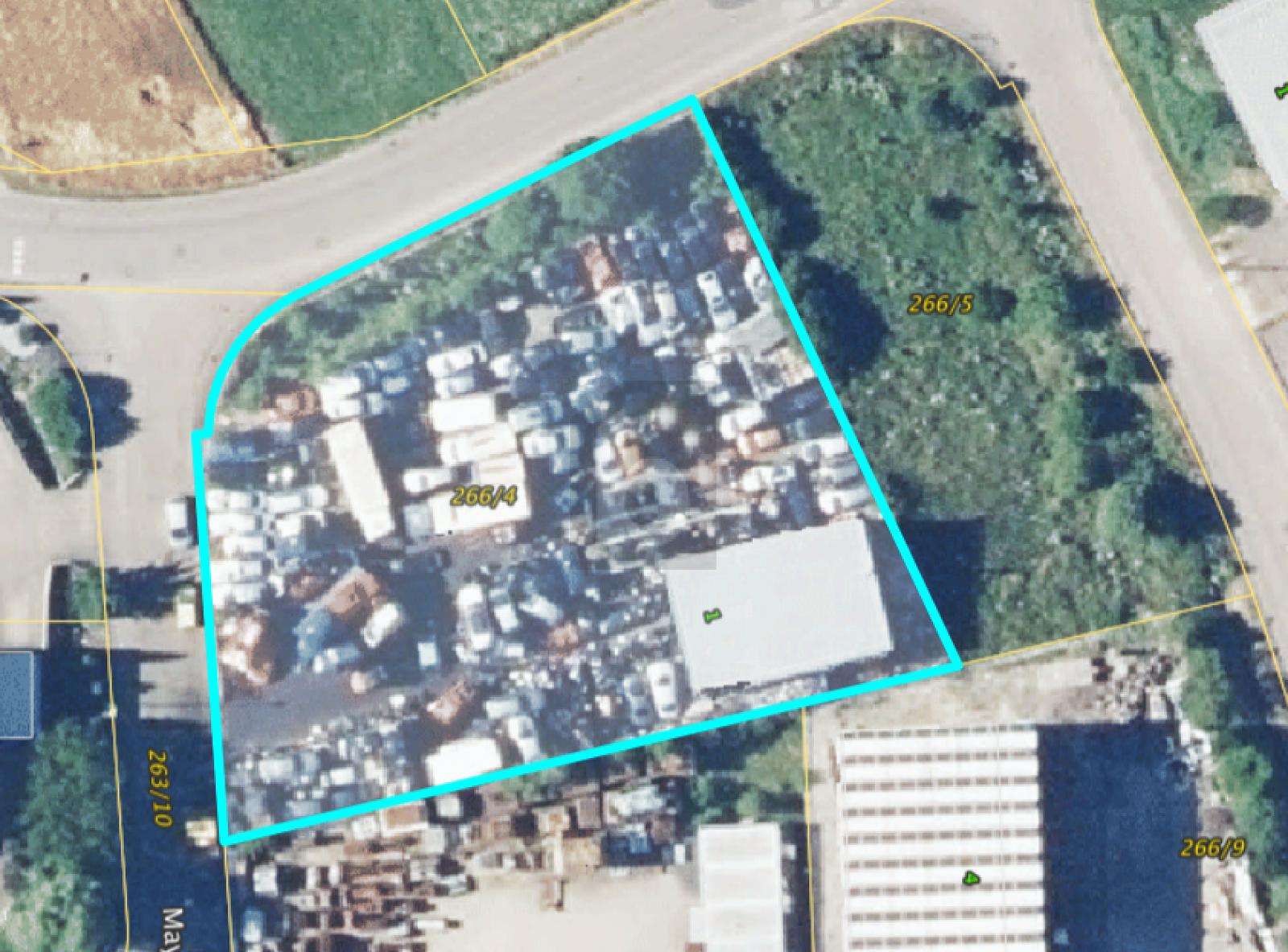 Thumbnail-Grundstück zu verkaufen in Böbingen an der Rems 950.000,00 € 2176 m²