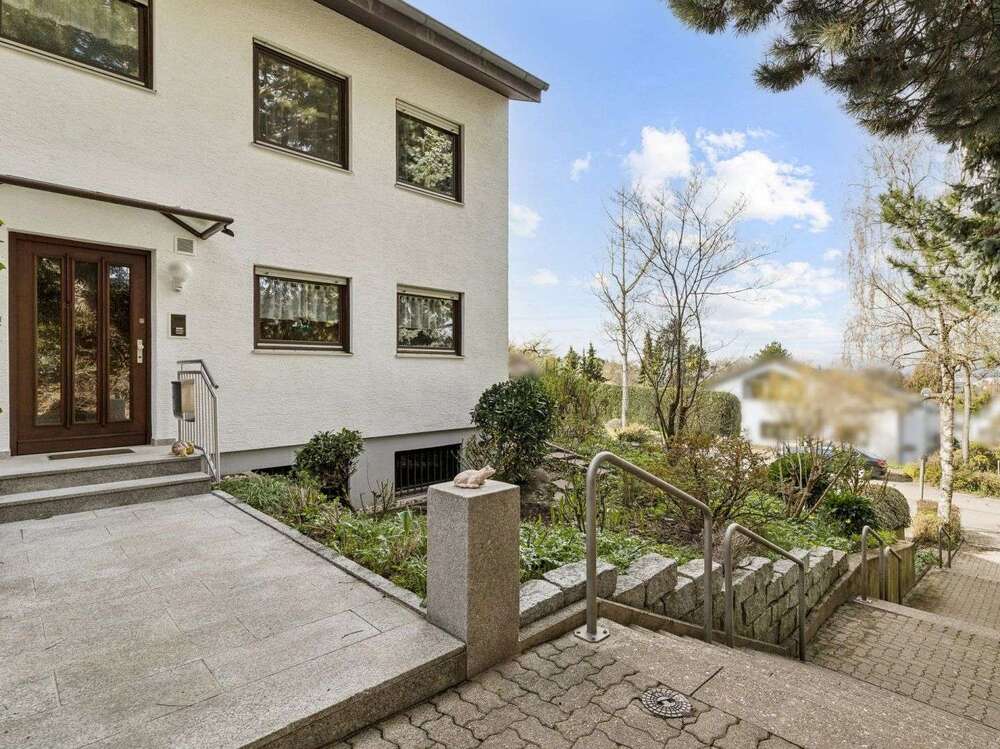 Thumbnail-Haus zum Kaufen in Karlsruhe 980.000,00 € 201 m²