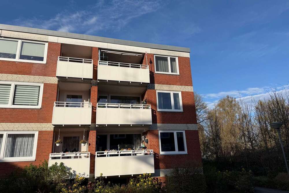 Thumbnail-Wohnung zum Kaufen in Pinneberg 199.000,00 € 71 m²