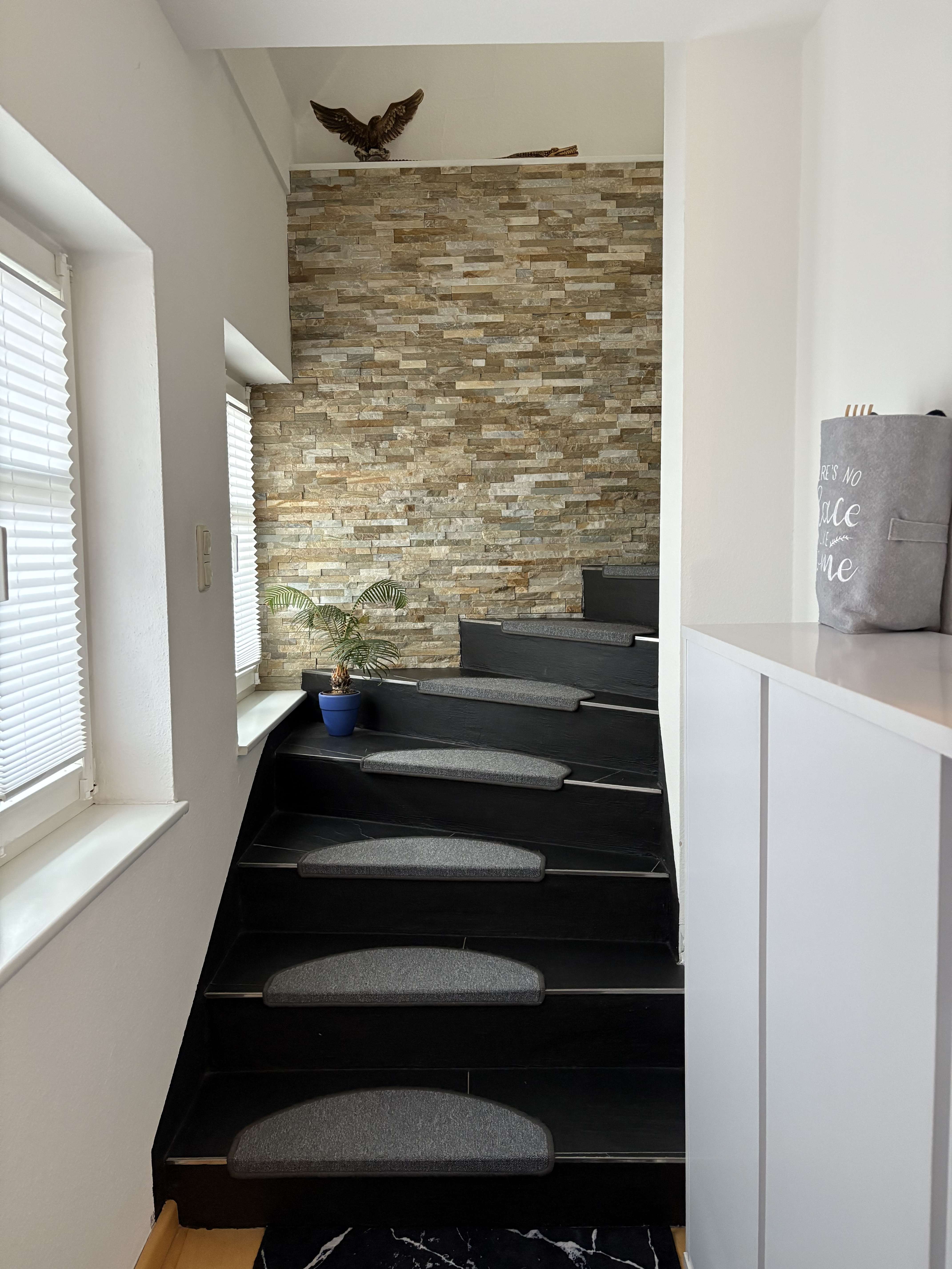 Thumbnail-Wohnung zum Kaufen in Hofheim 271.000,00 € 96.9 m²