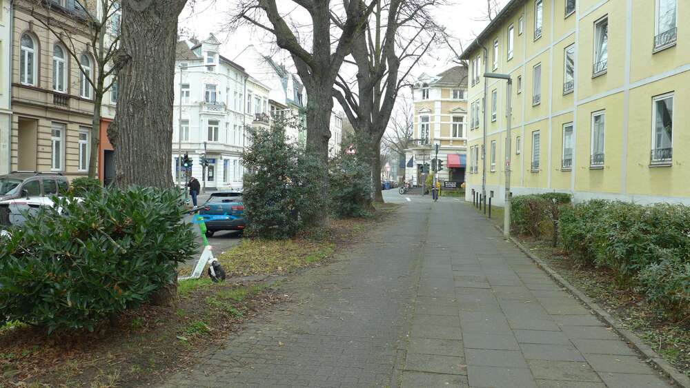 Thumbnail-Haus zum Kaufen in Bonn 1.390.000,00 € 194.13 m²