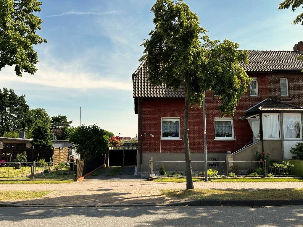 Thumbnail-Haus zum Kaufen in Oebisfelde 195.000,00 € 105 m²