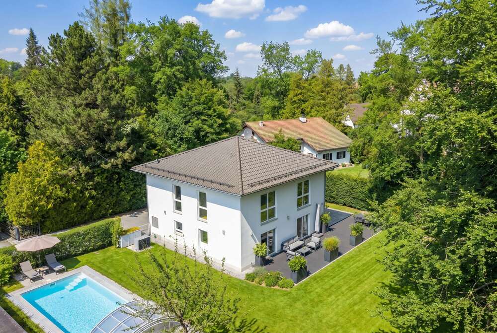 Thumbnail-Haus zum Kaufen in Gauting 1.849.000,00 € 220 m²