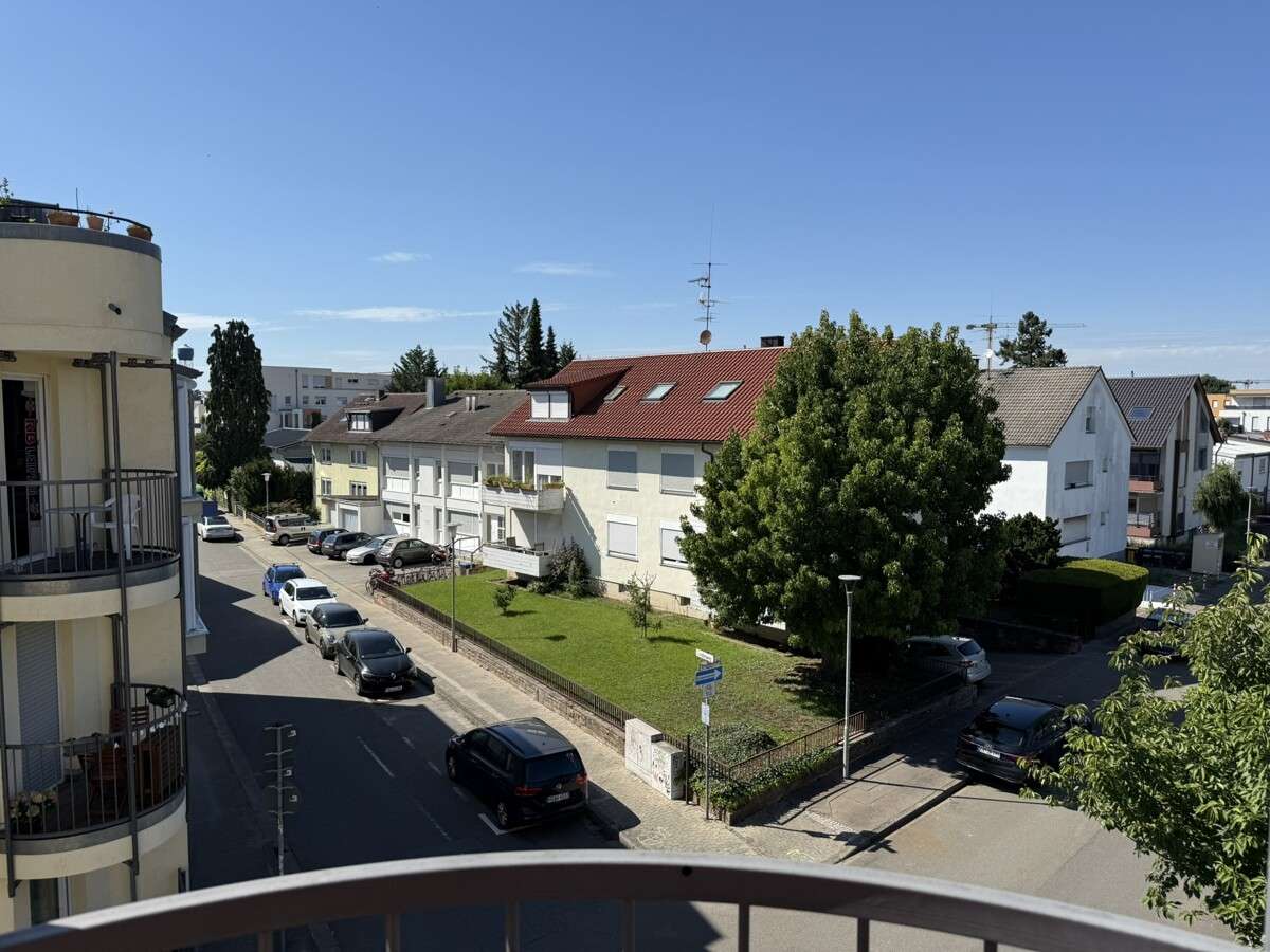 Thumbnail-Wohnung zum Kaufen in Heidelberg Südstadt 450.000,00 € 92.5 m²