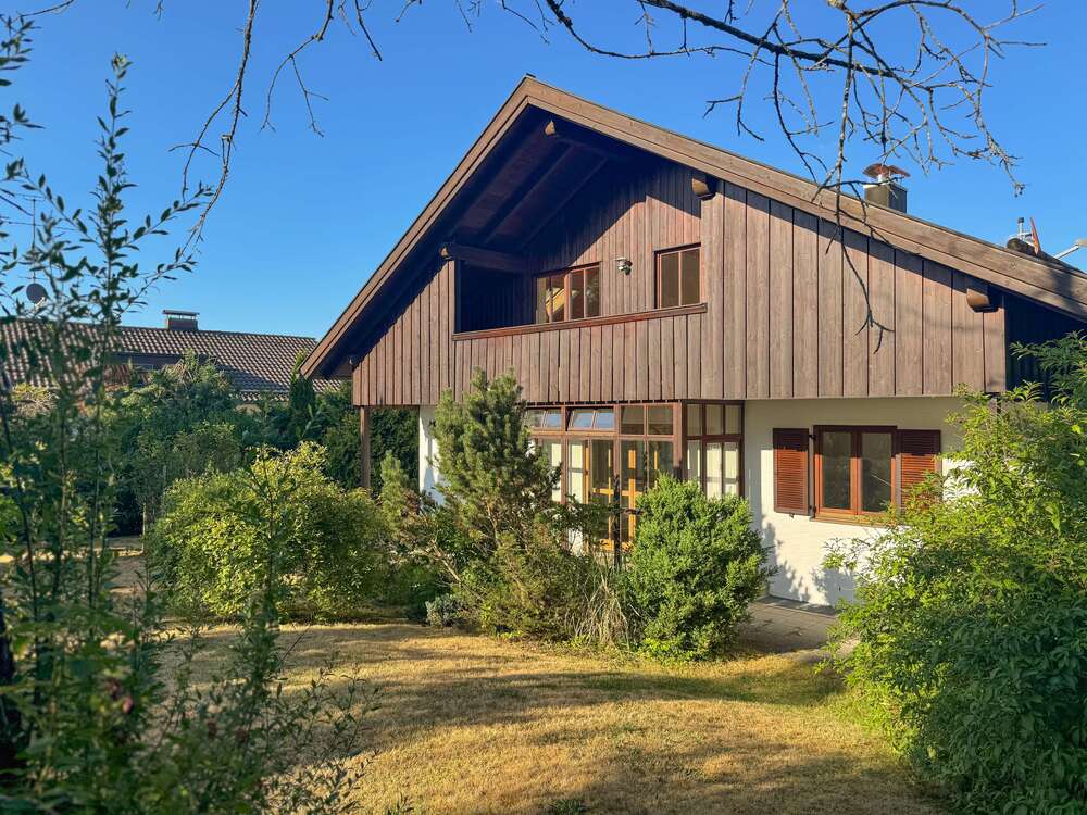 Thumbnail-Haus zum Kaufen in Straßlach-Dingharting 1.390.000,00 € 220 m²