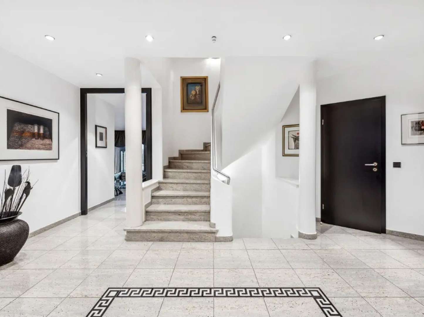 Thumbnail-Haus zum Kaufen in Speyer 1.938.000,00 € 450 m²