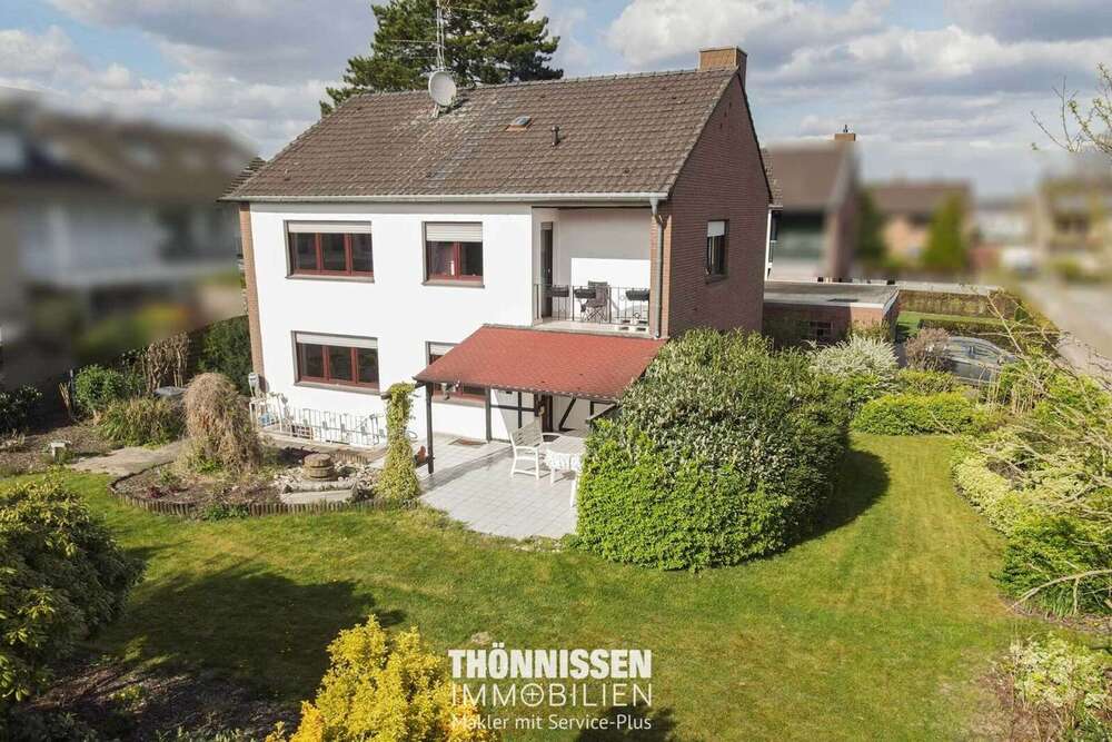 Thumbnail-Haus zum Kaufen in Mönchengladbach-Wickrath 385.000,00 € 165 m²