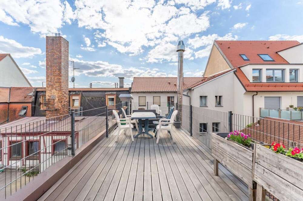 Thumbnail-Wohnung zum Kaufen in Erlangen 1.197.000,00 € 274.5 m²