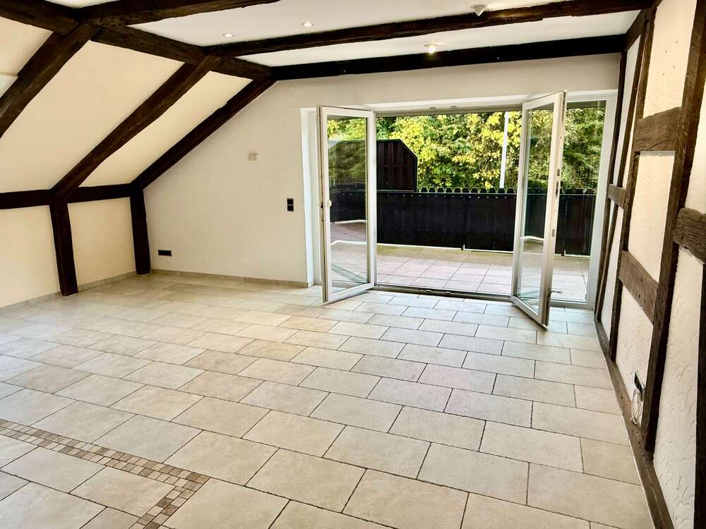 Thumbnail-Wohnung zum Kaufen in Iserlohn 195.000,00 € 100.28 m²