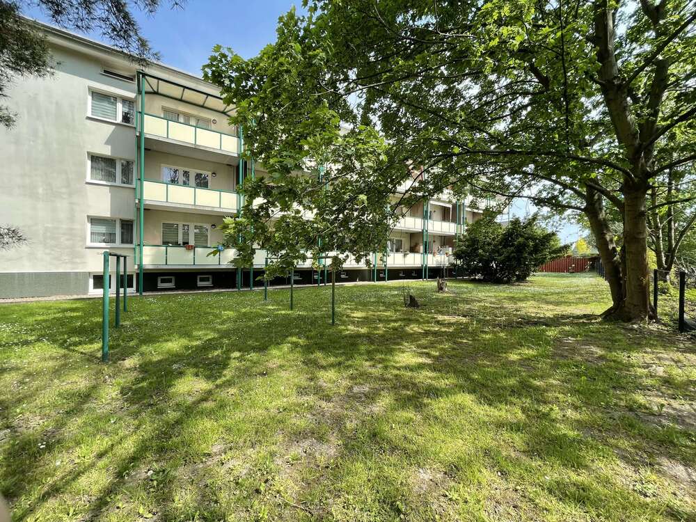 Thumbnail-Wohnung zum Mieten in Böhlen 257,30 € 25.73 m²