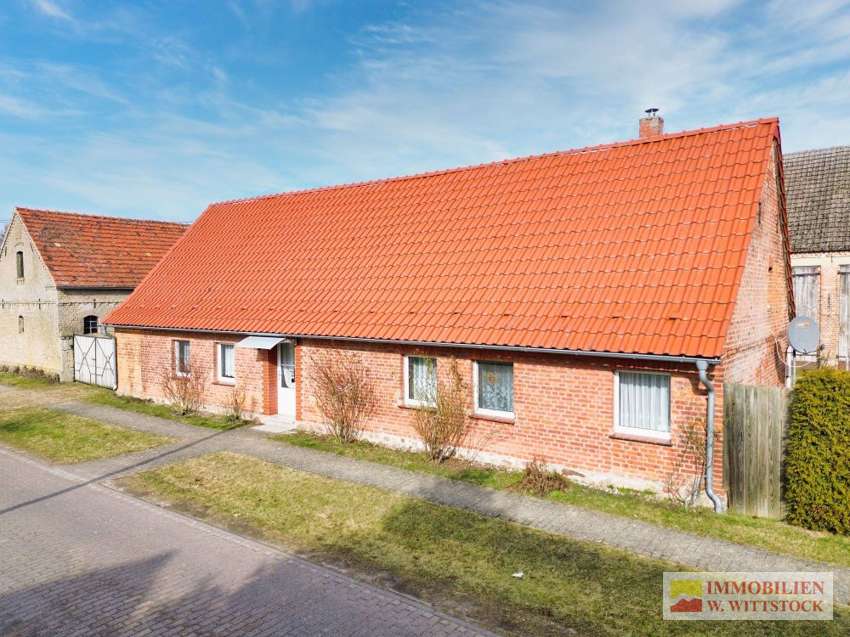 Thumbnail-Haus zum Kaufen in WittstockDosse Ackerfelde 69.000,00 € 103 m²
