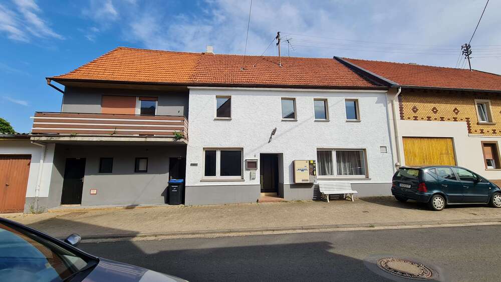 Thumbnail-Haus zum Kaufen in Sankt Katharinen 147.500,00 € 195 m²