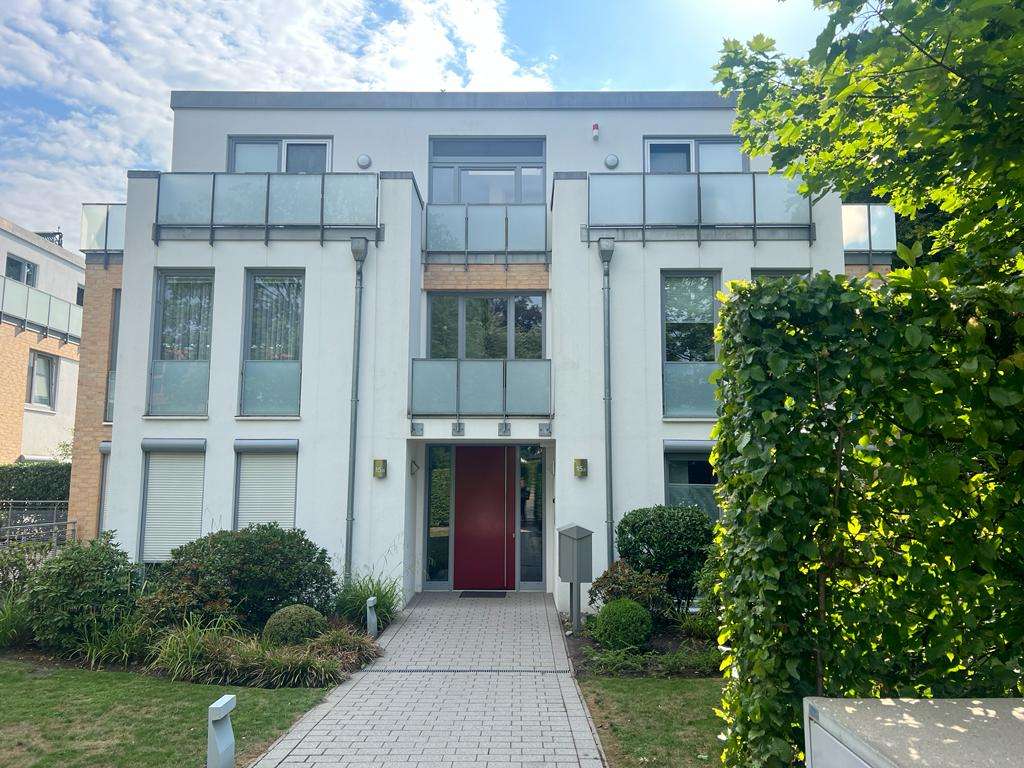 Thumbnail-Wohnung zum Kaufen in Hamburg Wellingsbüttel 699.000,00 € 105.61 m²