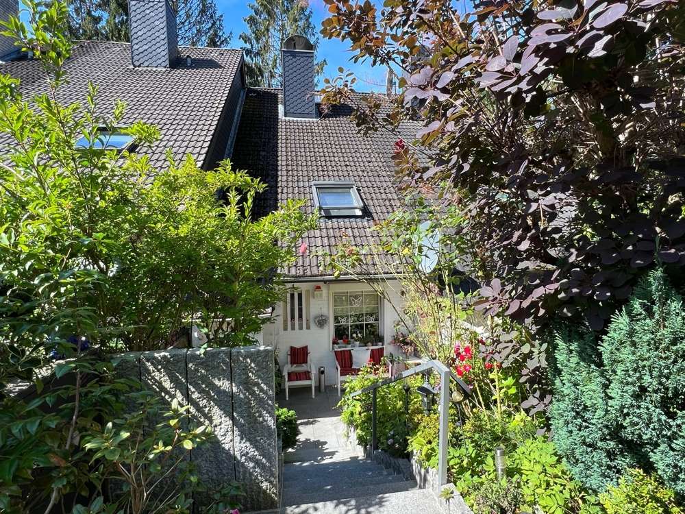 Thumbnail-Haus zum Kaufen in Hamburg-Eißendorf 439.000,00 € 140 m²