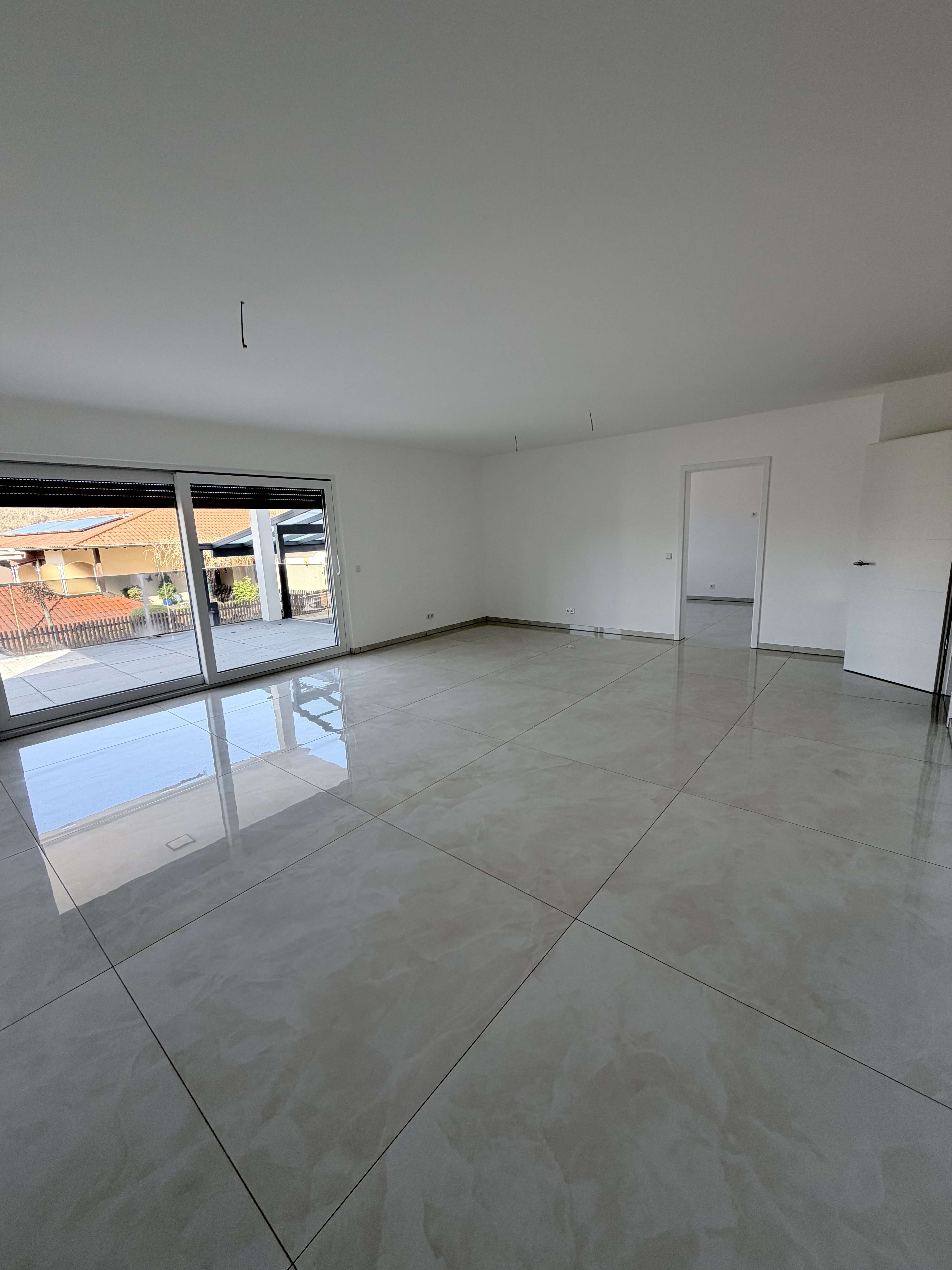 Thumbnail-Wohnung zum Mieten in Wertheim 1.230,00 € 130 m²