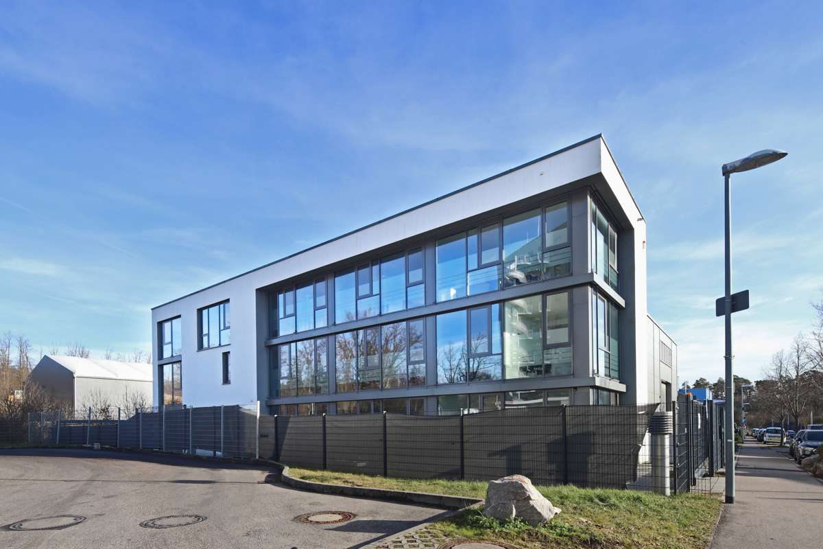 Thumbnail-Halle in Heimsheim 12.997,00 € 80 m²