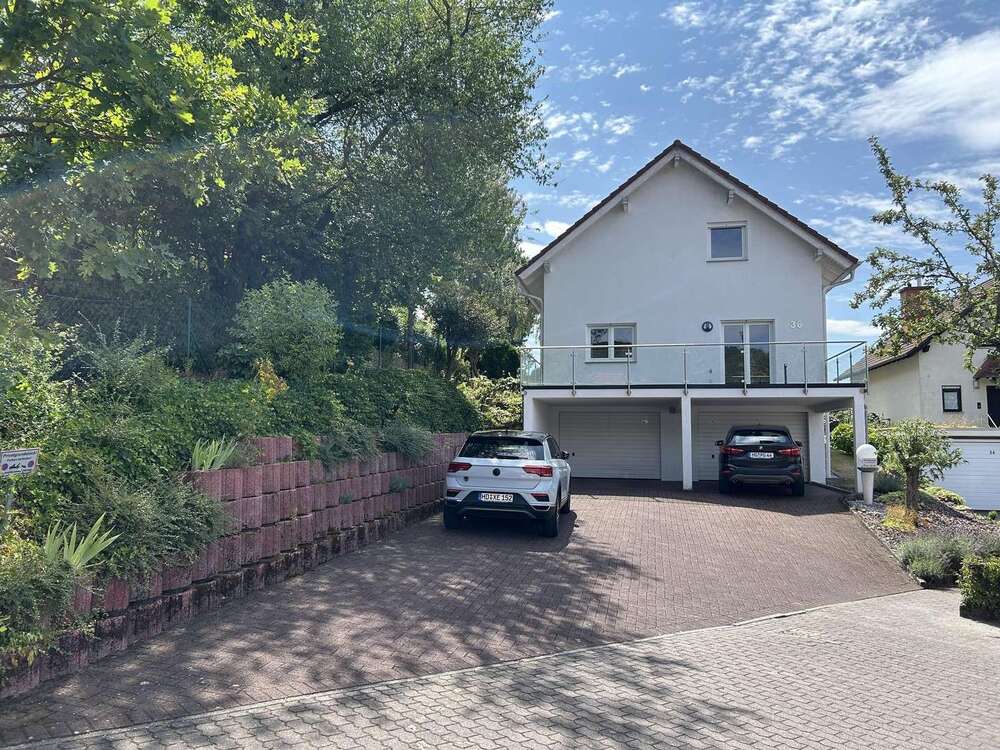 Thumbnail-Wohnung zum Mieten in Niedernhausen 1.500,00 € 140 m²