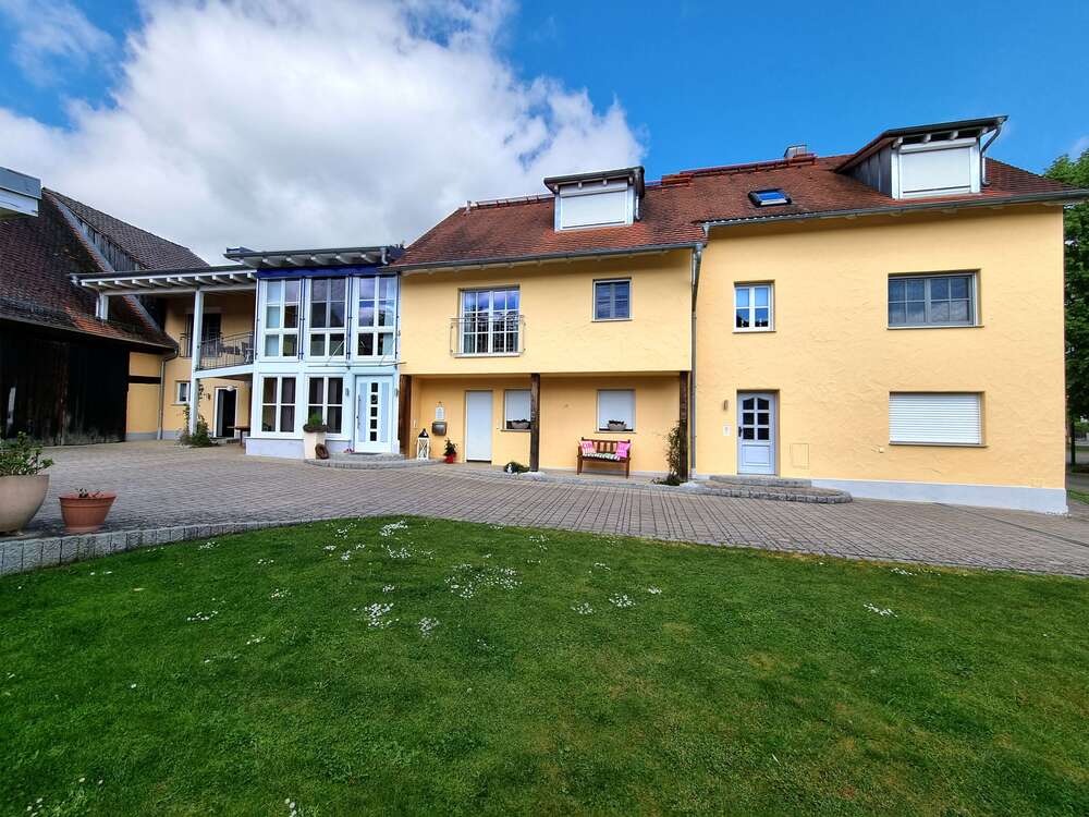 Thumbnail-Haus zum Kaufen in Geisfeld 859.000,00 € 327 m²
