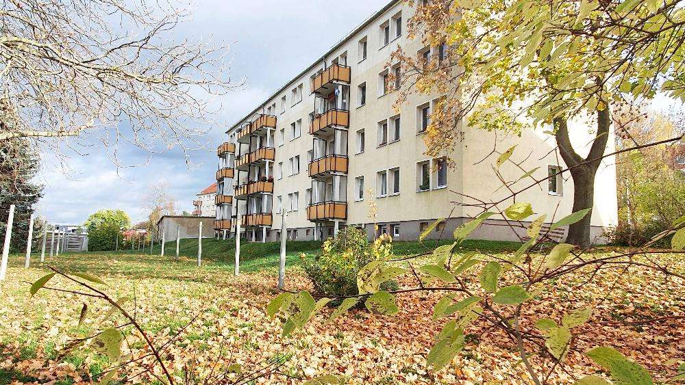 Thumbnail-Wohnung zum Mieten in Wilkau-Haßlau 410,00 € 59.07 m²