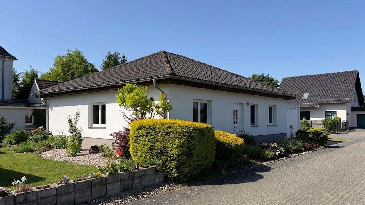 Thumbnail-Haus zum Kaufen in Cottbus 349.000,00 € 100 m²