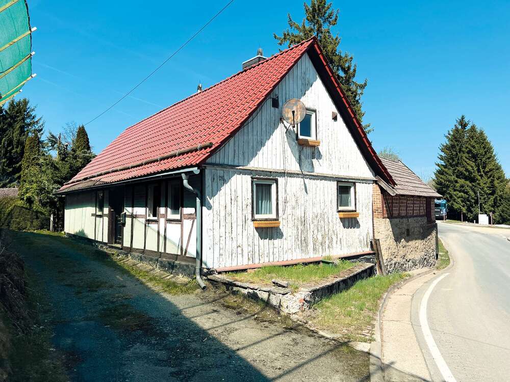 Thumbnail-Haus zum Kaufen in Südharz OT Breitenstein 18.000,00 € 80 m²