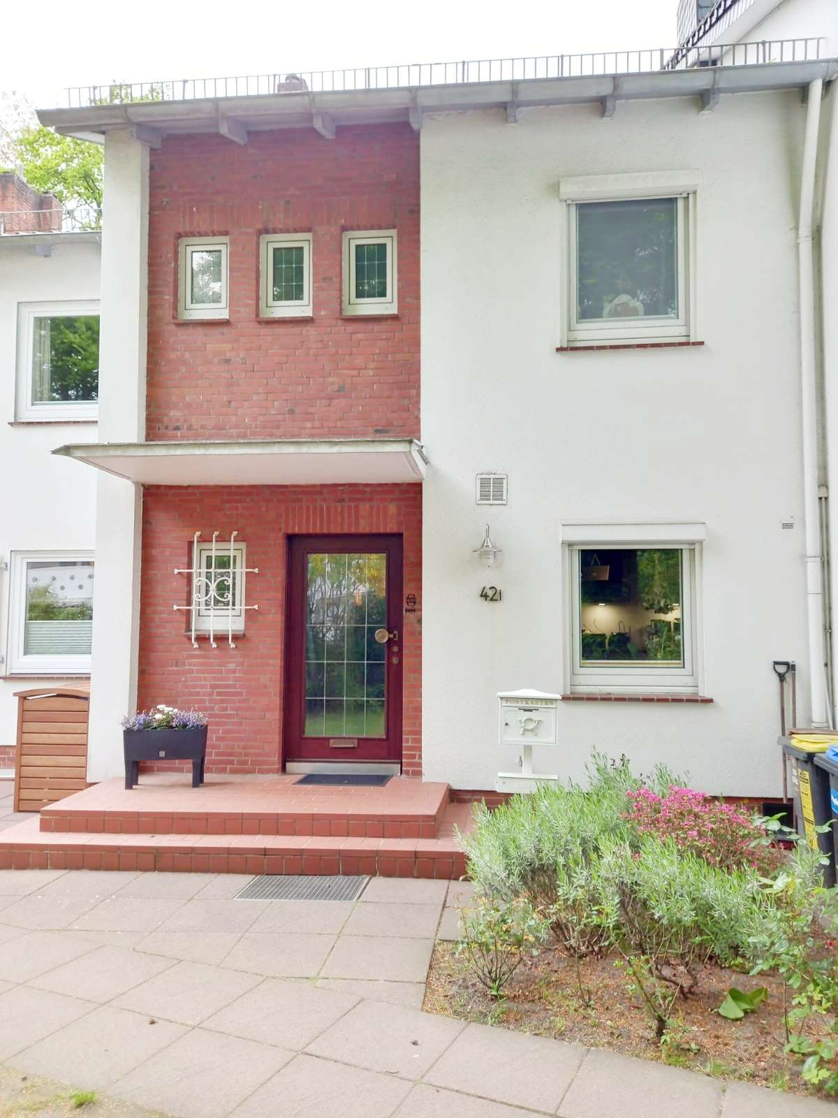 Thumbnail-Haus zum Mieten in Bremen 1.350,00 € 120 m²