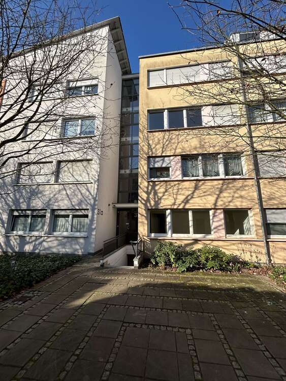 Thumbnail-Wohnung zum Kaufen in Leverkusen 232.000,00 € 59 m²