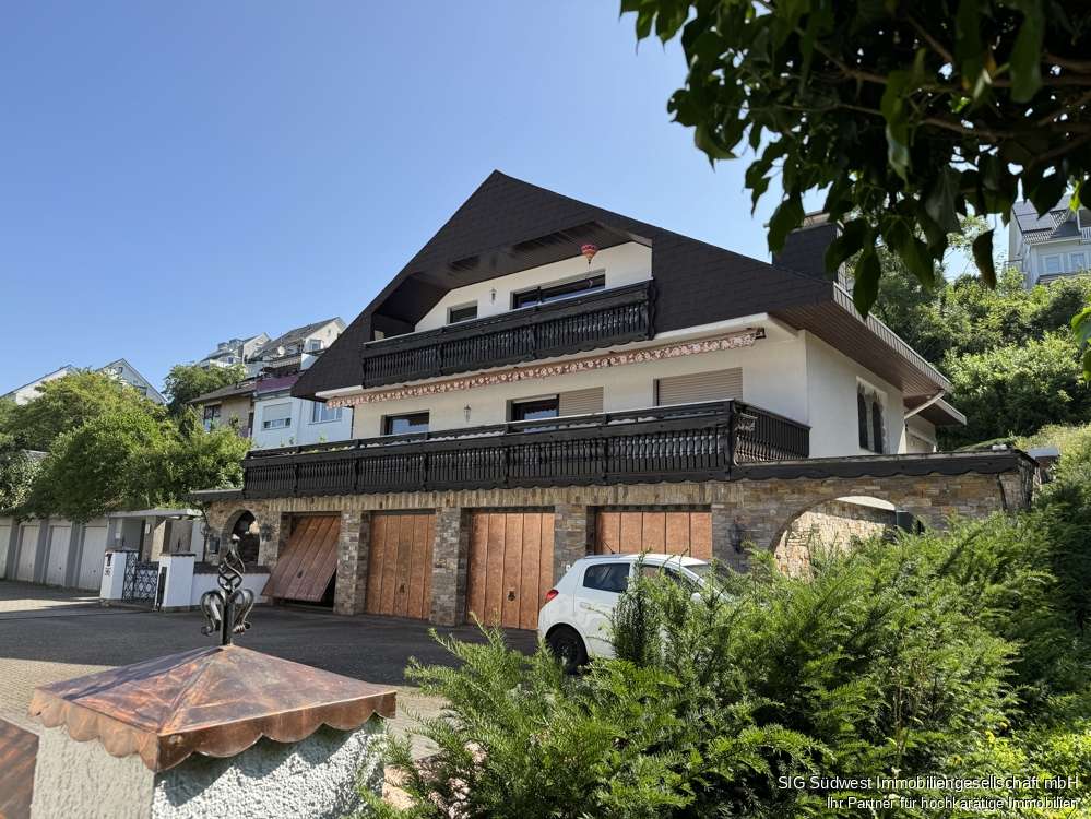 Thumbnail-Haus zum Kaufen in Pfinztal - Wöschbach 889.000,00 € 298.12 m²