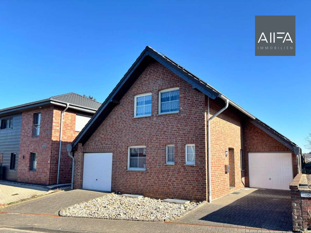 Thumbnail-Haus zum Kaufen in Wassenberg-Luchtenberg 259.000,00 € 94 m²