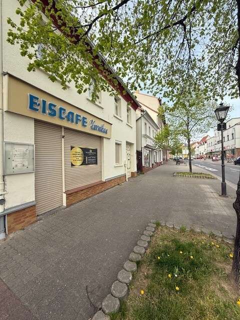 Thumbnail-Haus zum Kaufen in Zwenkau 259.000,00 € 312.46 m²