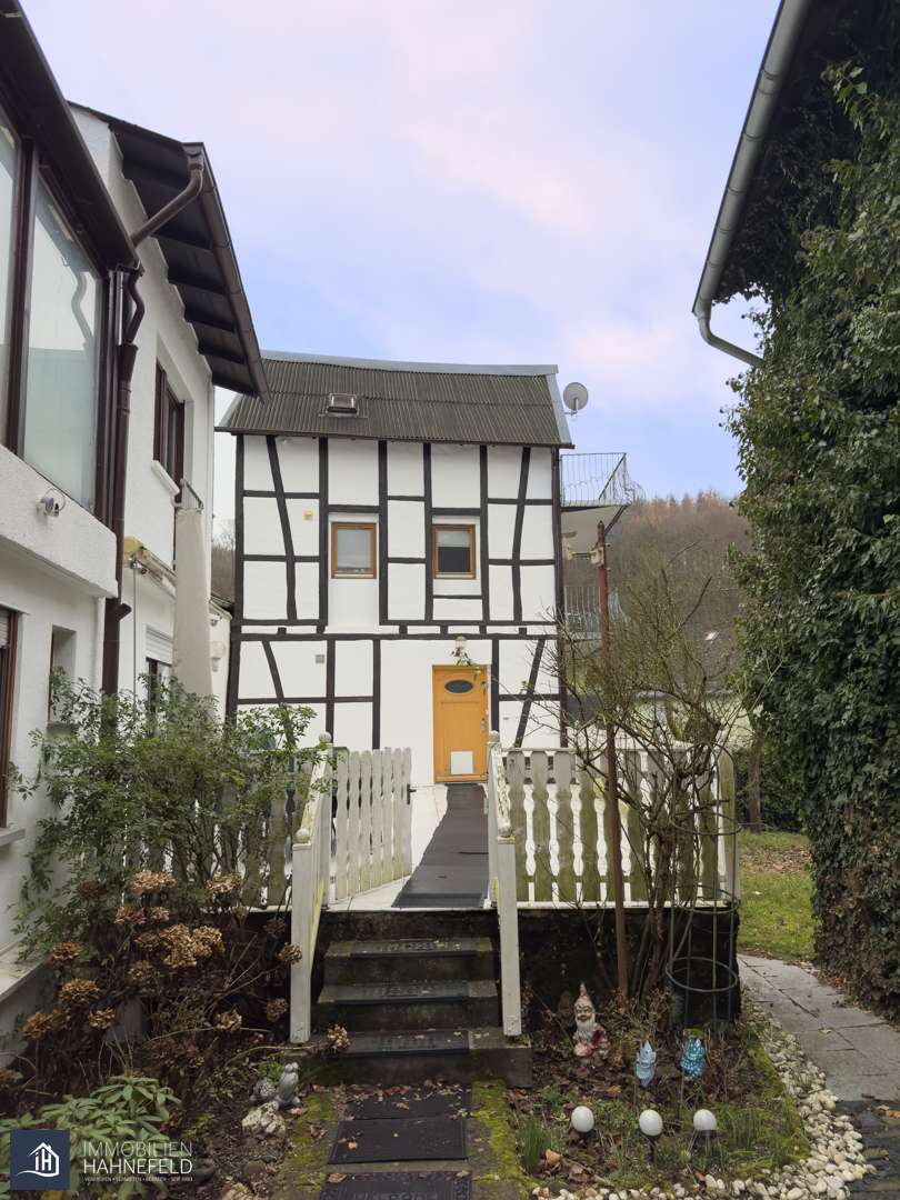 Thumbnail-Haus zum Kaufen in Runkel 210.000,00 € 184.85 m²