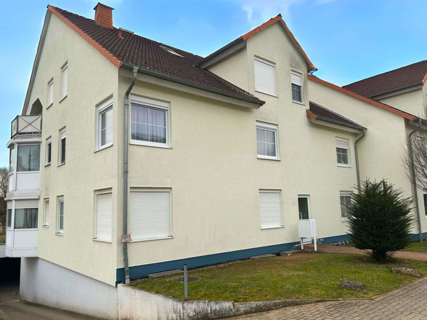 Thumbnail-Wohnung zum Kaufen in Rinteln 85.000,00 € 59.95 m²