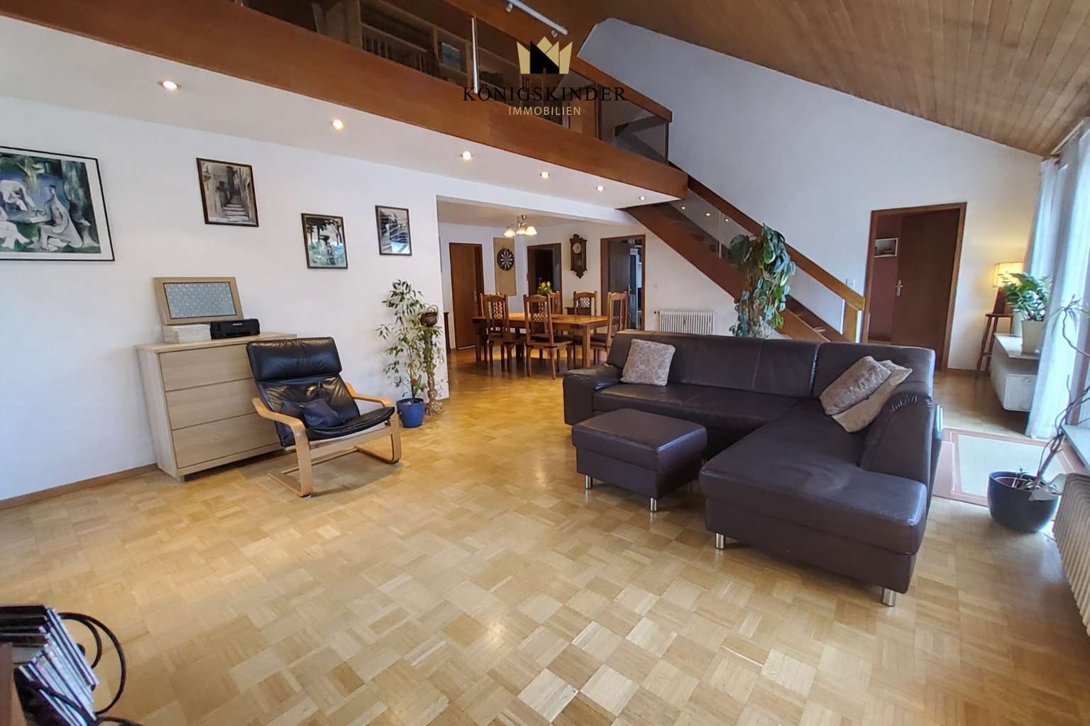 Thumbnail-Wohnung zum Kaufen in Stuttgart Vaihingen 675.000,00 € 164.65 m²