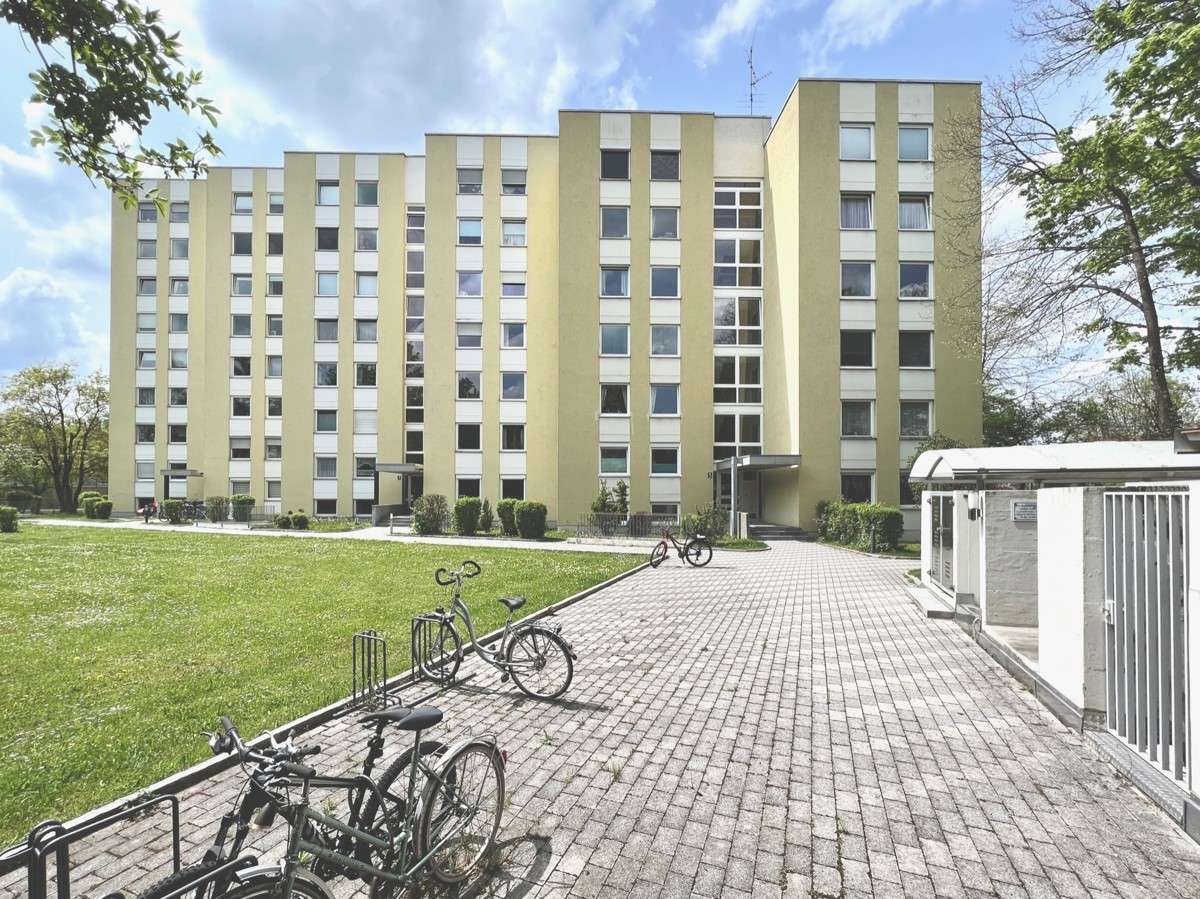 Thumbnail-Wohnung zum Kaufen in Planegg 499.000,00 € 83 m²