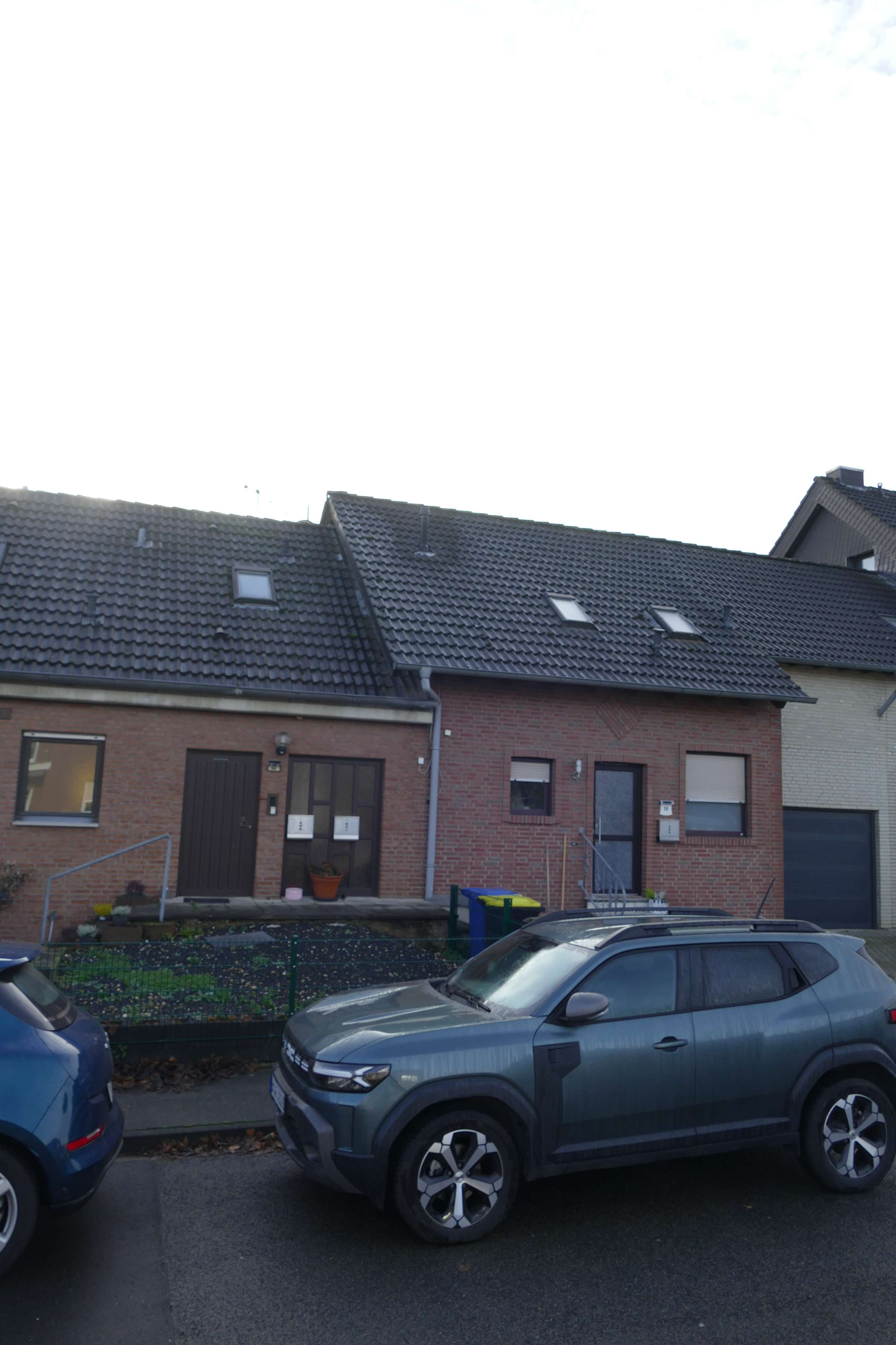 Thumbnail-Haus zum Kaufen in Merzenich-Golzheim 410.000,00 € 235 m²