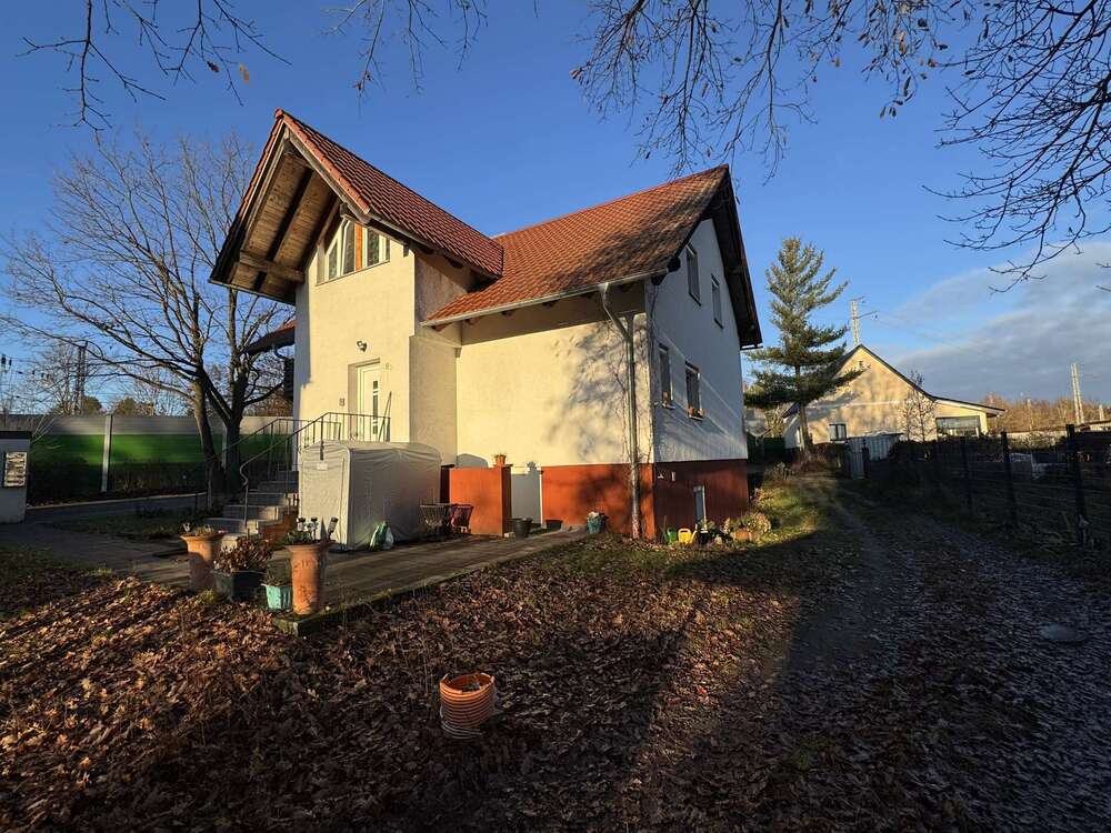 Thumbnail-Haus zum Kaufen in Hohen Neuendorf 1.075.000,00 € 324 m²