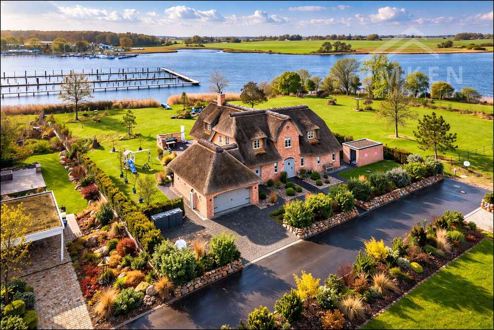 Thumbnail-Haus zum Kaufen in Kappeln 4.850.000,00 € 230 m²