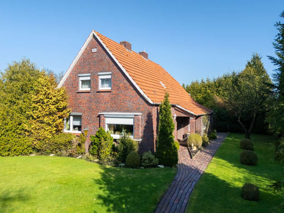 Thumbnail-Haus zum Kaufen in Südbrookmerland Victorbur 179.000,00 € 135 m²