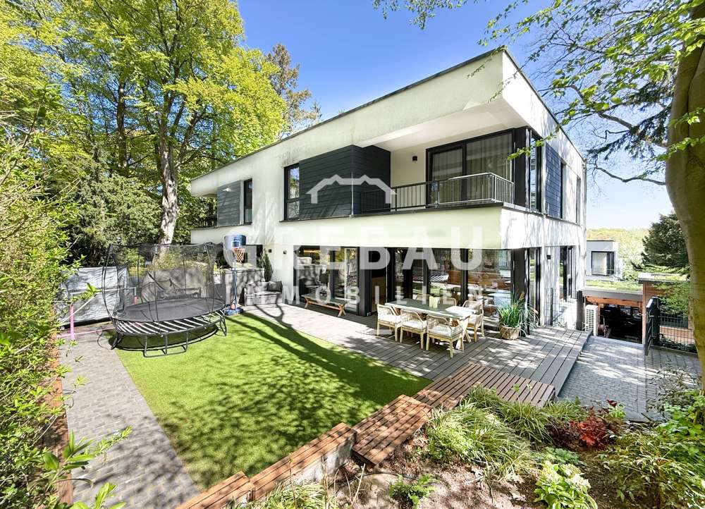 Thumbnail-Haus zum Kaufen in Hamburg 1.600.000,00 € 222 m²
