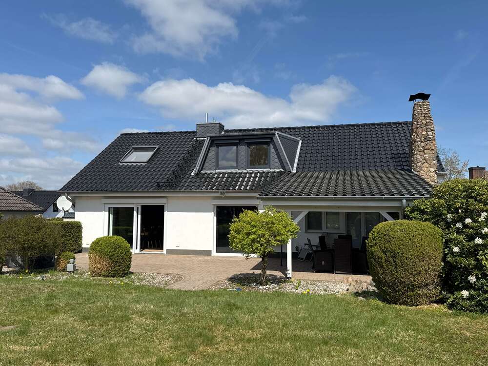 Thumbnail-Haus zum Kaufen in Brackel 700.000,00 € 160 m²