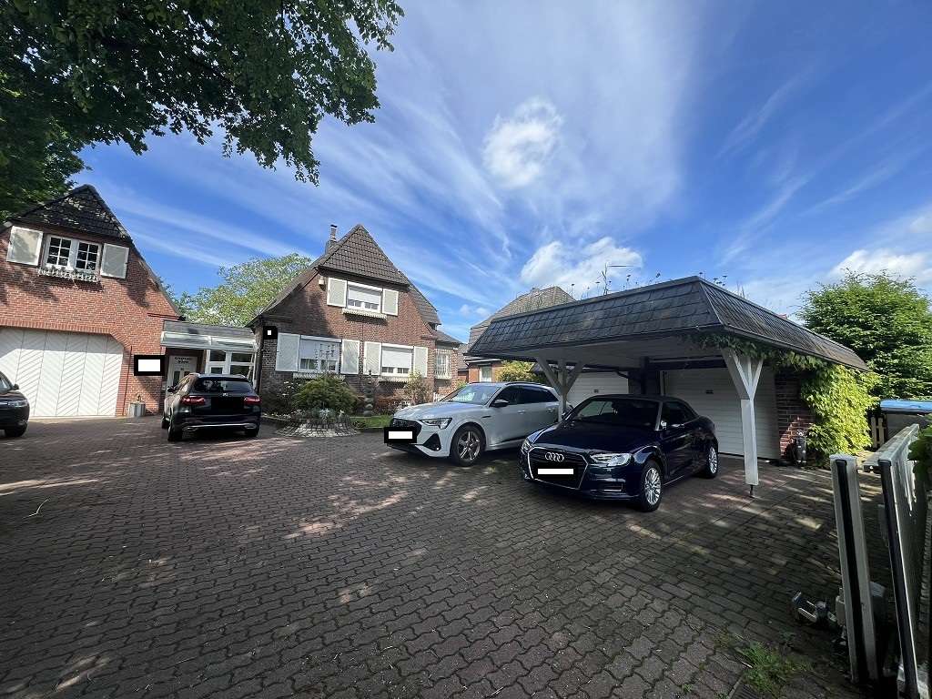 Thumbnail-Haus zum Kaufen in Norderstedt 688.000,00 € 208 m²