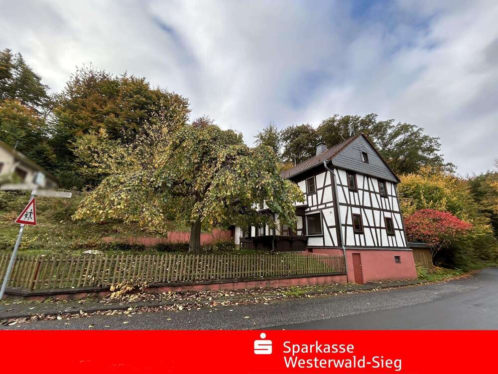Thumbnail-Haus zum Kaufen in Burglahr 129.000,00 € 127 m²