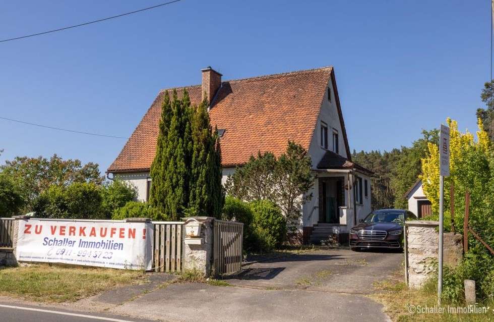 Thumbnail-Haus zum Kaufen in Büchenbach 299.000,00 € 129 m²