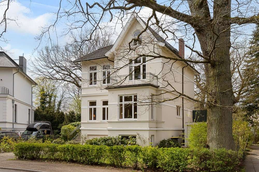 Thumbnail-Haus zum Kaufen in Hamburg 2.400.000,00 € 276.61 m²