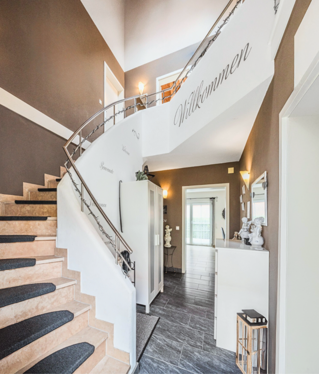 Thumbnail-Haus zum Kaufen in Erdweg 850.000,00 € 136 m²