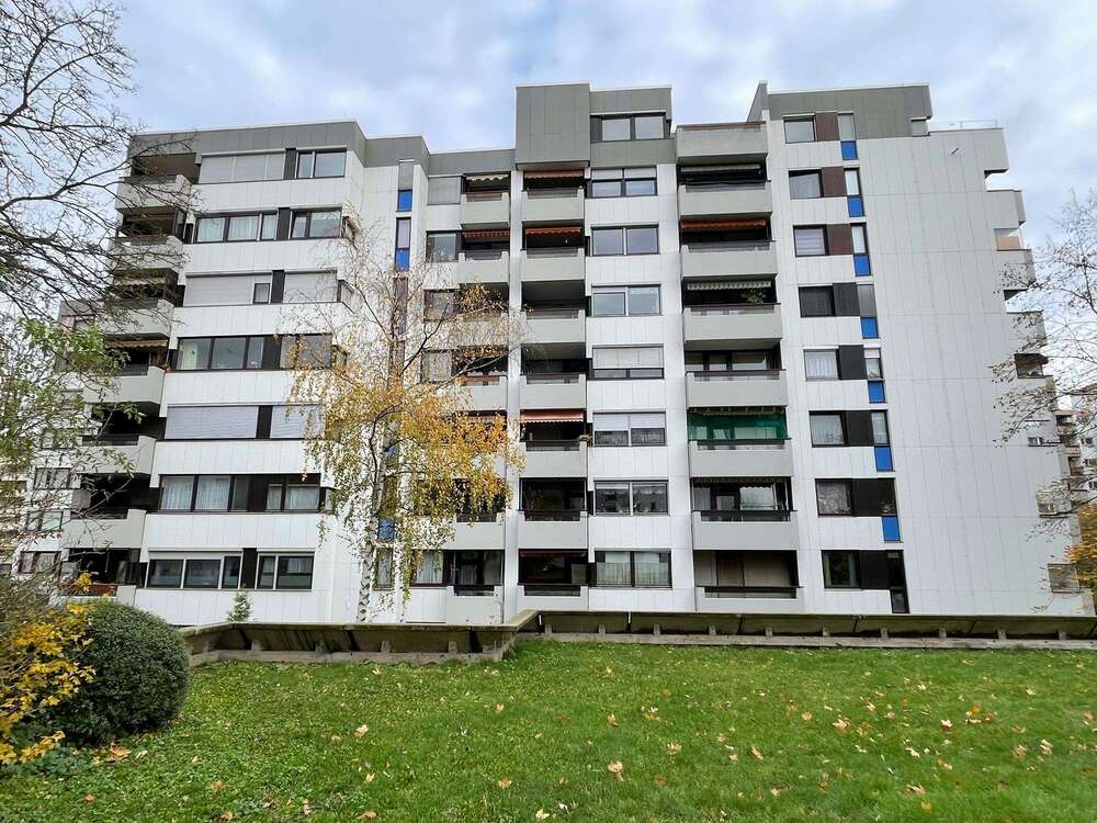 Thumbnail-Wohnung zum Kaufen in Dietzenbach 215.000,00 € 116 m²