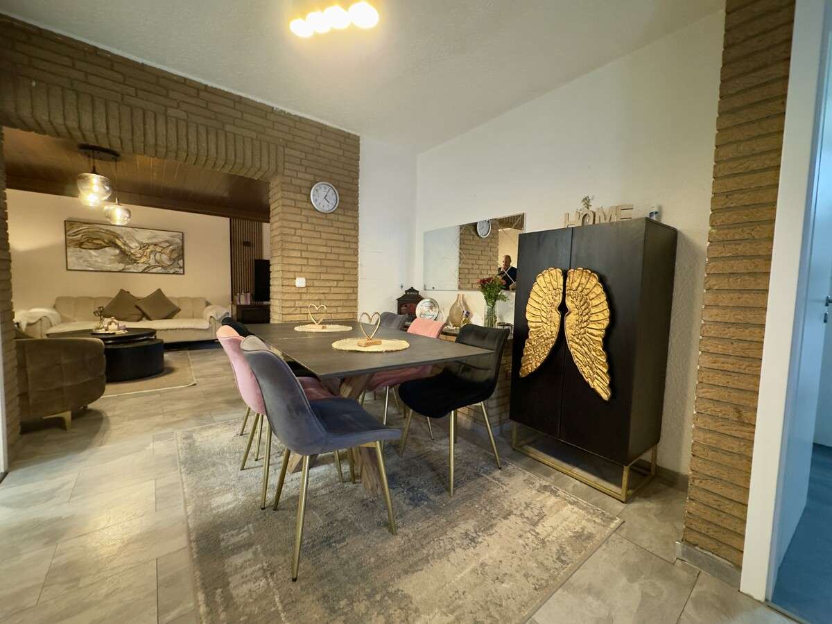 Thumbnail-Wohnung zum Kaufen in Herne 190.000,00 € 87.93 m²